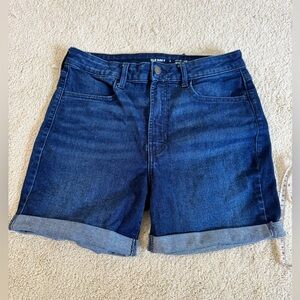 Used size 8 Old Navy Wow shorts with distressing
